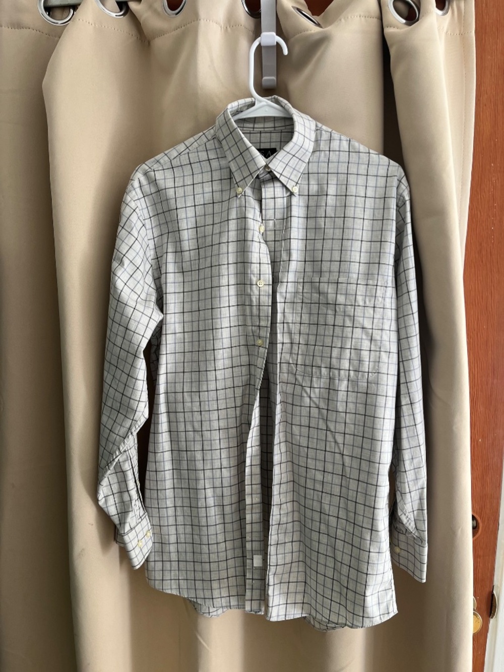 Jos A Bank 100% Cotton Men shirt